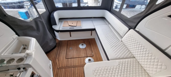 Bavaria Yachts S33 HT usado à venda