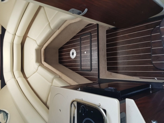 Monterey 275 Sport Yacht usata in vendita