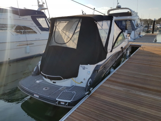 Monterey 275 Sport Yacht usata in vendita