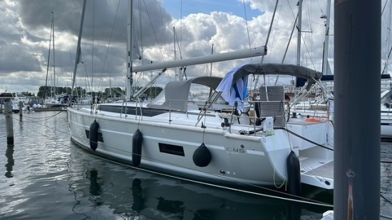 Bavaria Yachts C45 Style de segunda mano en venta