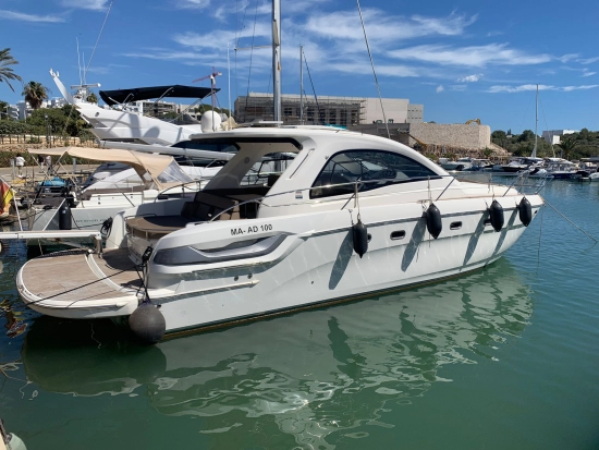 Bavaria Yachts Sport 43 Hard Top de segunda mano en venta