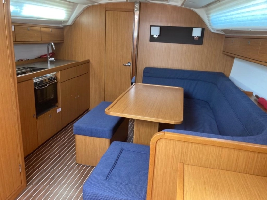 Bavaria Yachts Cruiser 41 usado à venda