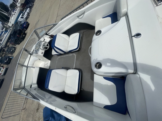 Bayliner 175BR usado à venda