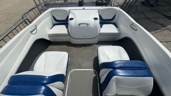 Bayliner 175BR usado à venda