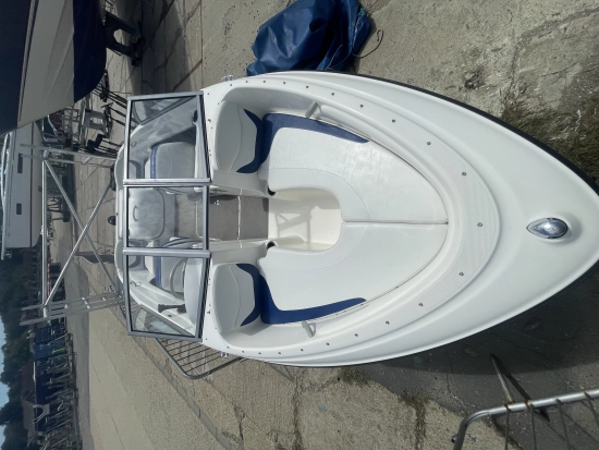 Bayliner 175BR usado à venda