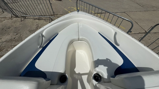 Bayliner 175BR usado à venda