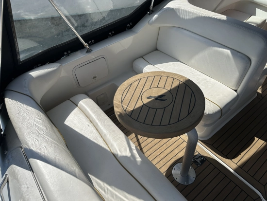Sea Ray Sundancer 260 usado à venda