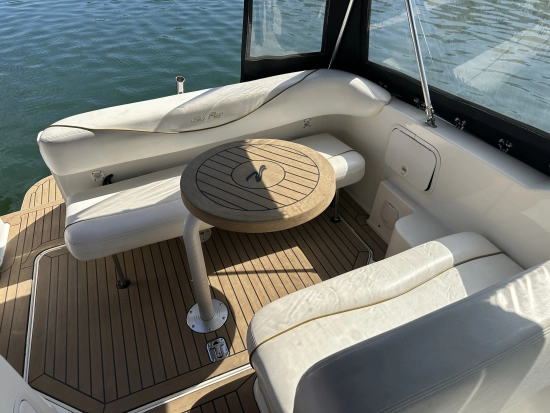 Sea Ray Sundancer 260 usado à venda