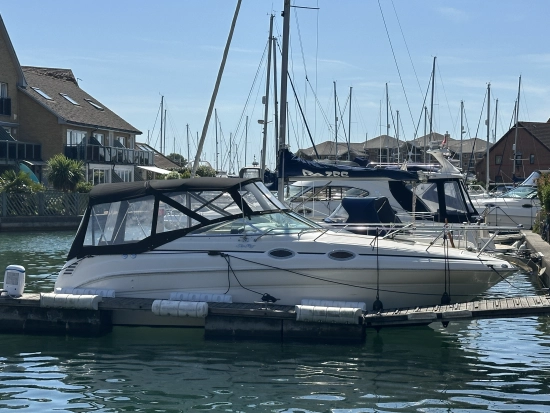 Sea Ray Sundancer 260 usado à venda