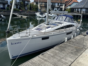 Bavaria Yachts Vision 42 Blue Edition usado à venda