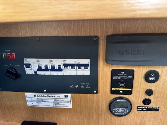 Bavaria Yachts Vision 42 Blue Edition de segunda mano en venta