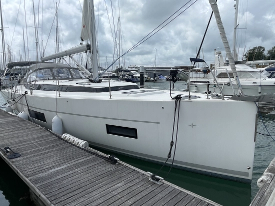 Bavaria Yachts C45 Style de segunda mano en venta
