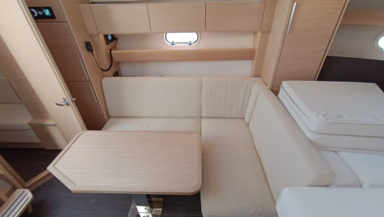 Bavaria Yachts S33 HT de segunda mano en venta