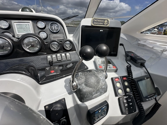 Elan Marine 35 usata in vendita
