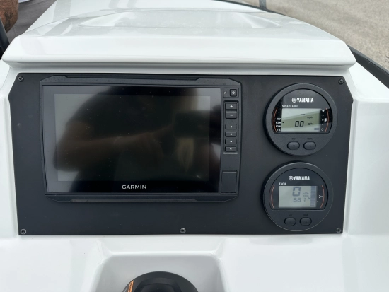 Finnmaster R6 Bowrider de segunda mano en venta