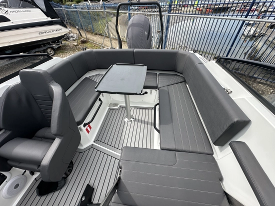 Finnmaster R6 Bowrider de segunda mano en venta
