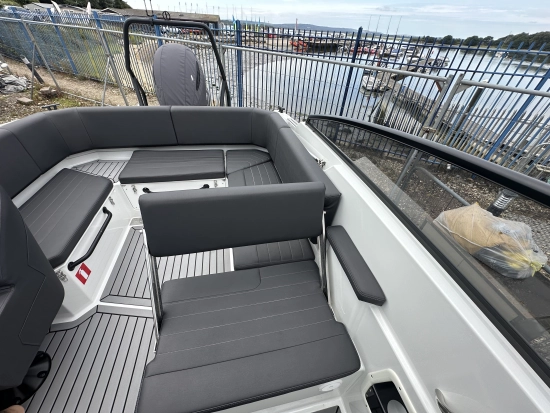Finnmaster R6 Bowrider de segunda mano en venta