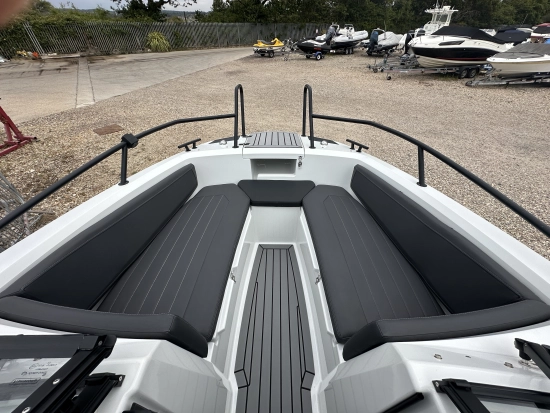 Finnmaster R6 Bowrider de segunda mano en venta