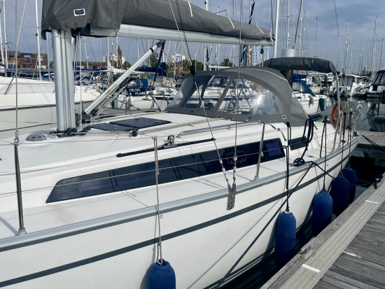 Bavaria Yachts Cruiser 33 de segunda mano en venta