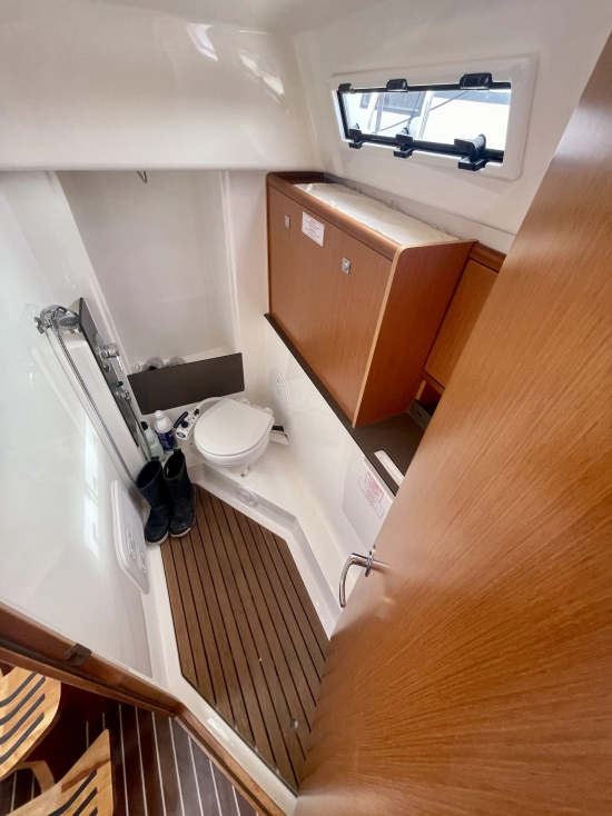 Bavaria Yachts Cruiser 33 de segunda mano en venta