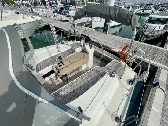 Bavaria Yachts Cruiser 33 de segunda mano en venta