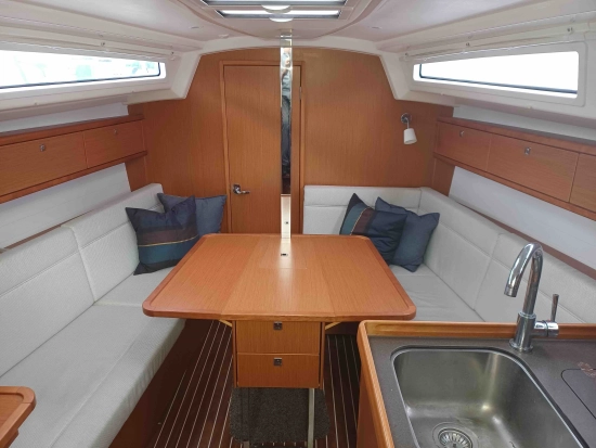 Bavaria Yachts Cruiser 33 de segunda mano en venta