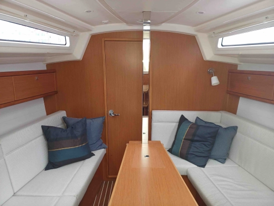 Bavaria Yachts Cruiser 33 de segunda mano en venta