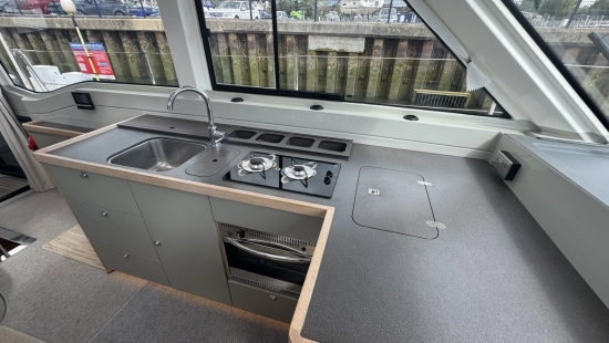 Bavaria Yachts E40 Sedan usata in vendita