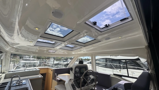 Bavaria Yachts E40 Sedan usata in vendita