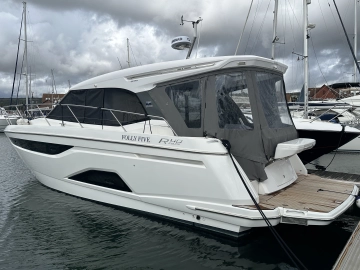 Bavaria Yachts R40 Coupe usata in vendita