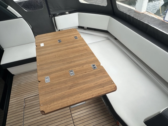 Bavaria Yachts R40 Coupe usado à venda