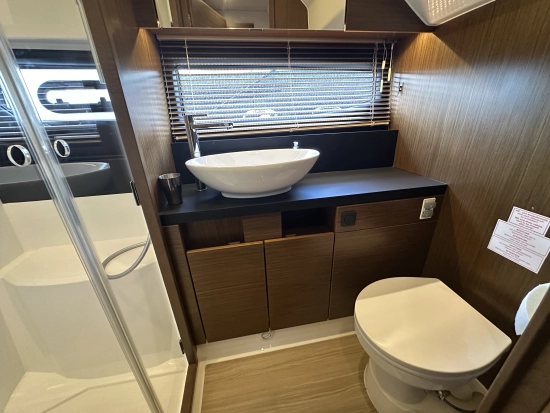 Bavaria Yachts R40 Coupe usado à venda