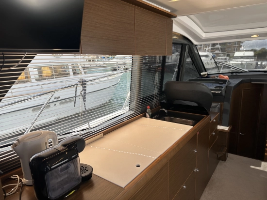 Bavaria Yachts R40 Coupe usado à venda