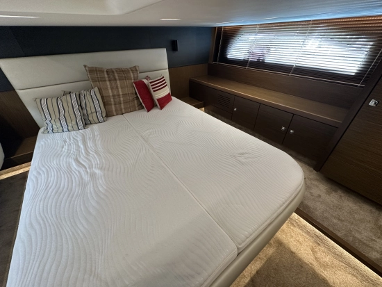 Bavaria Yachts R40 Coupe usado à venda