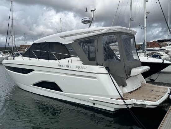 Bavaria Yachts R40 Coupe usado à venda