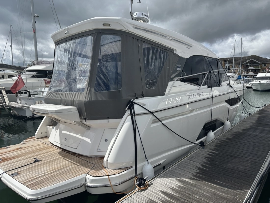 Bavaria Yachts R40 Coupe usado à venda