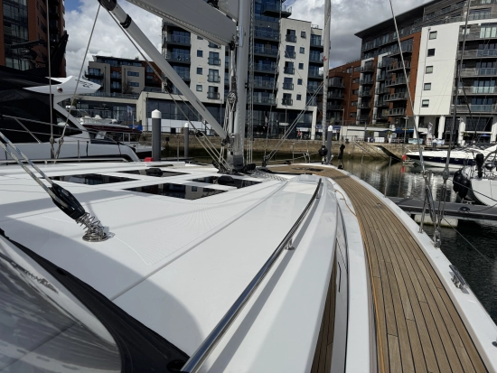 Bavaria Yachts C57 usado à venda