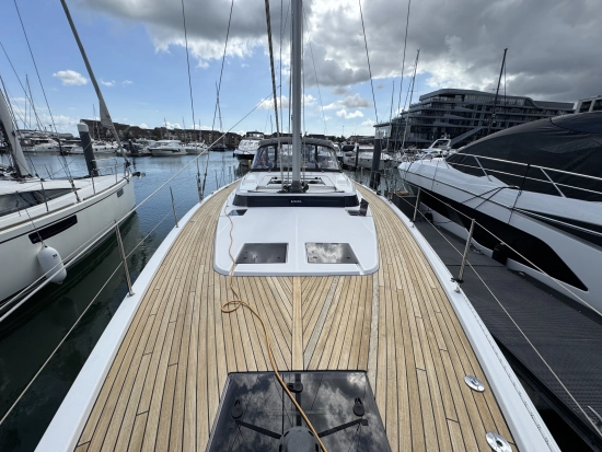 Bavaria Yachts C57 usado à venda