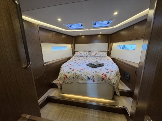 Bavaria Yachts C57 usado à venda