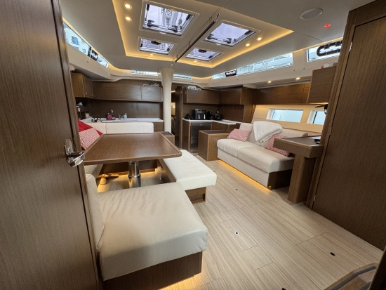 Bavaria Yachts C57 usado à venda