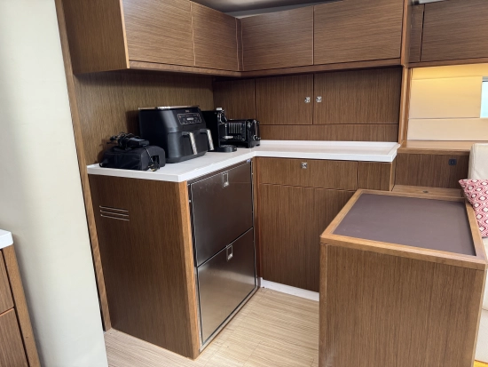 Bavaria Yachts C57 usado à venda