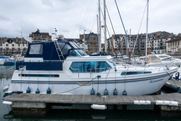 Keser Hollandia 1250 Steel Cruiser usado à venda