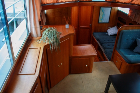 Keser Hollandia 1250 Steel Cruiser usado à venda