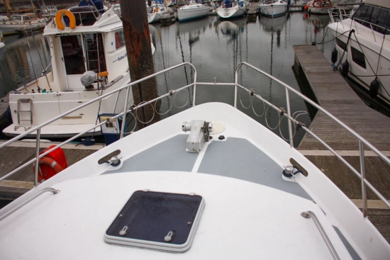 Keser Hollandia 1250 Steel Cruiser usado à venda