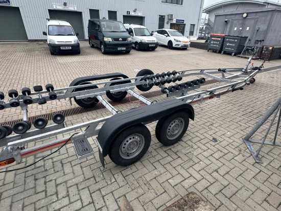 Airon Marine 707 usata in vendita