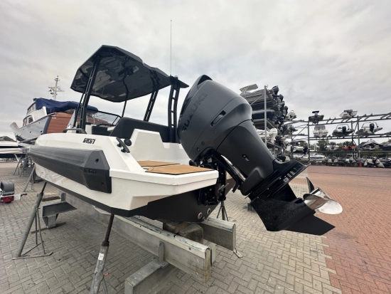 Airon Marine 707 usata in vendita