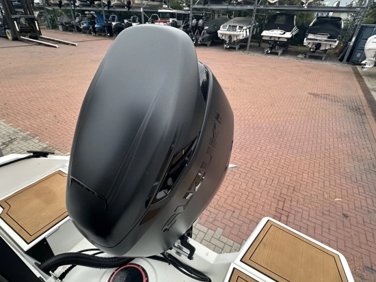 Airon Marine 707 usata in vendita