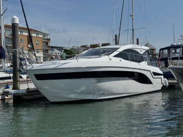 Bavaria Yachts SR41 usado à venda