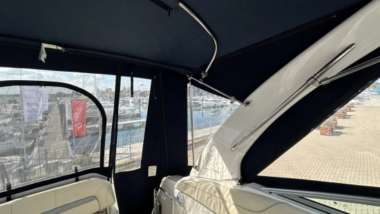 Regal 26 Express usata in vendita