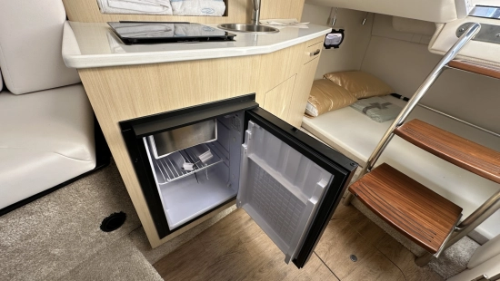 Regal 26 Express usata in vendita